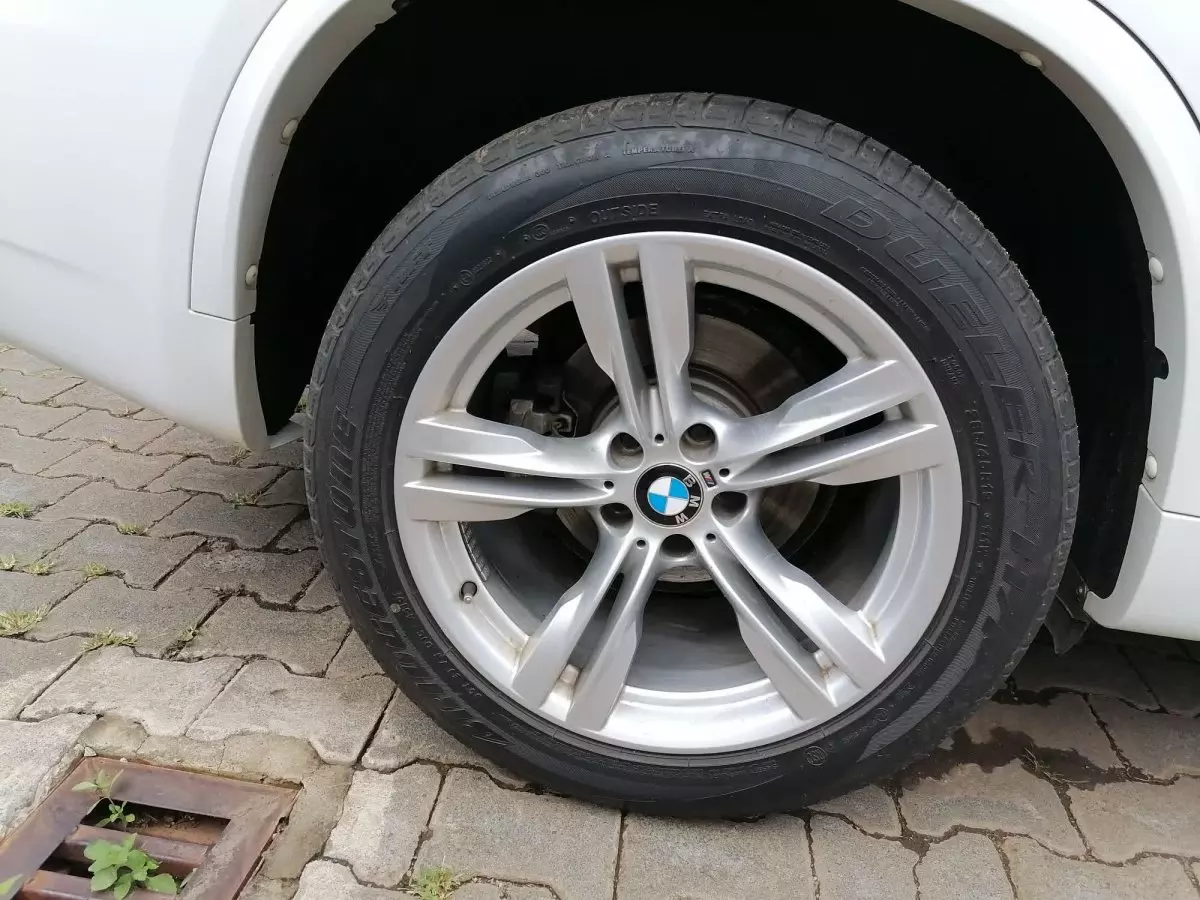tyre0