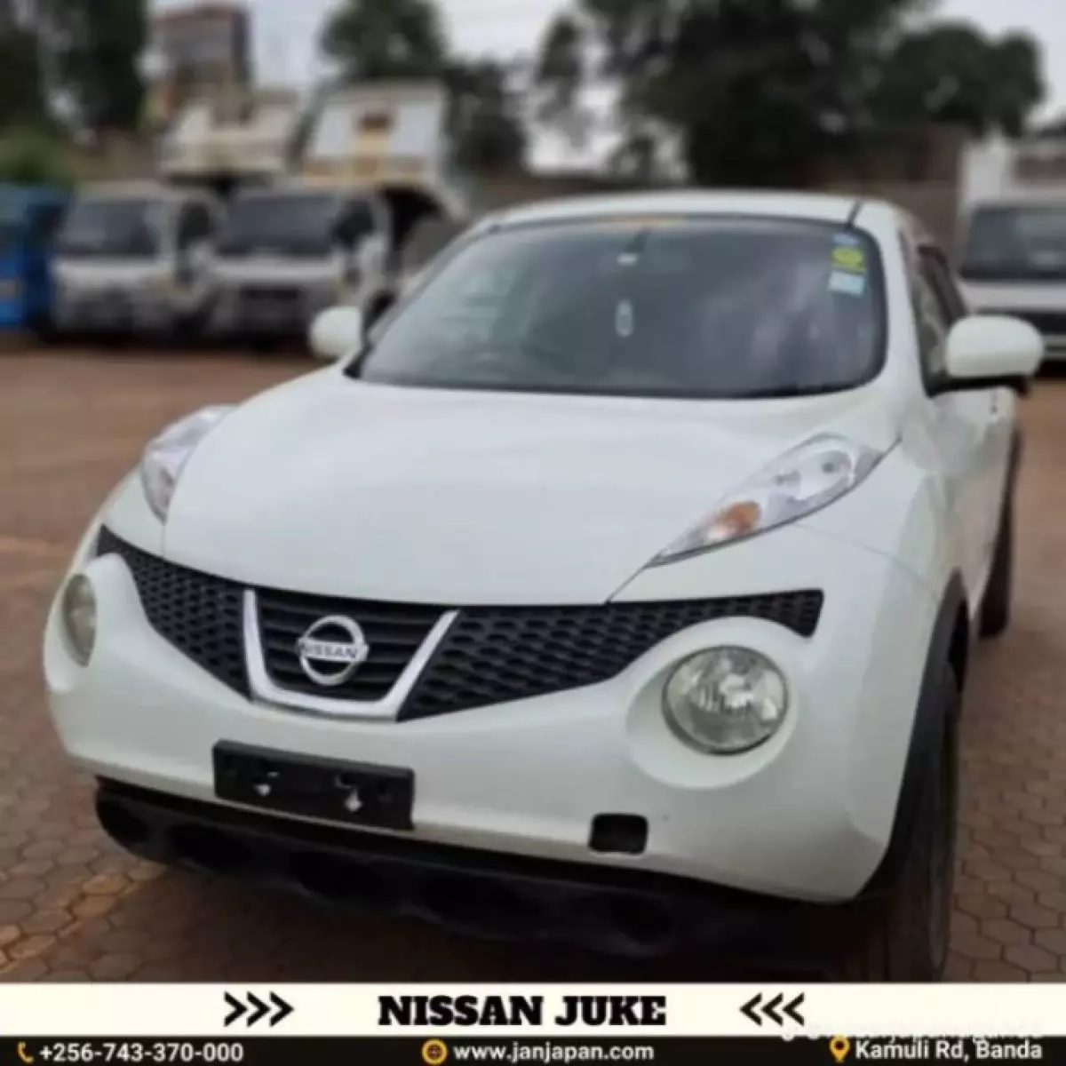 Nissan Juke   - 2012