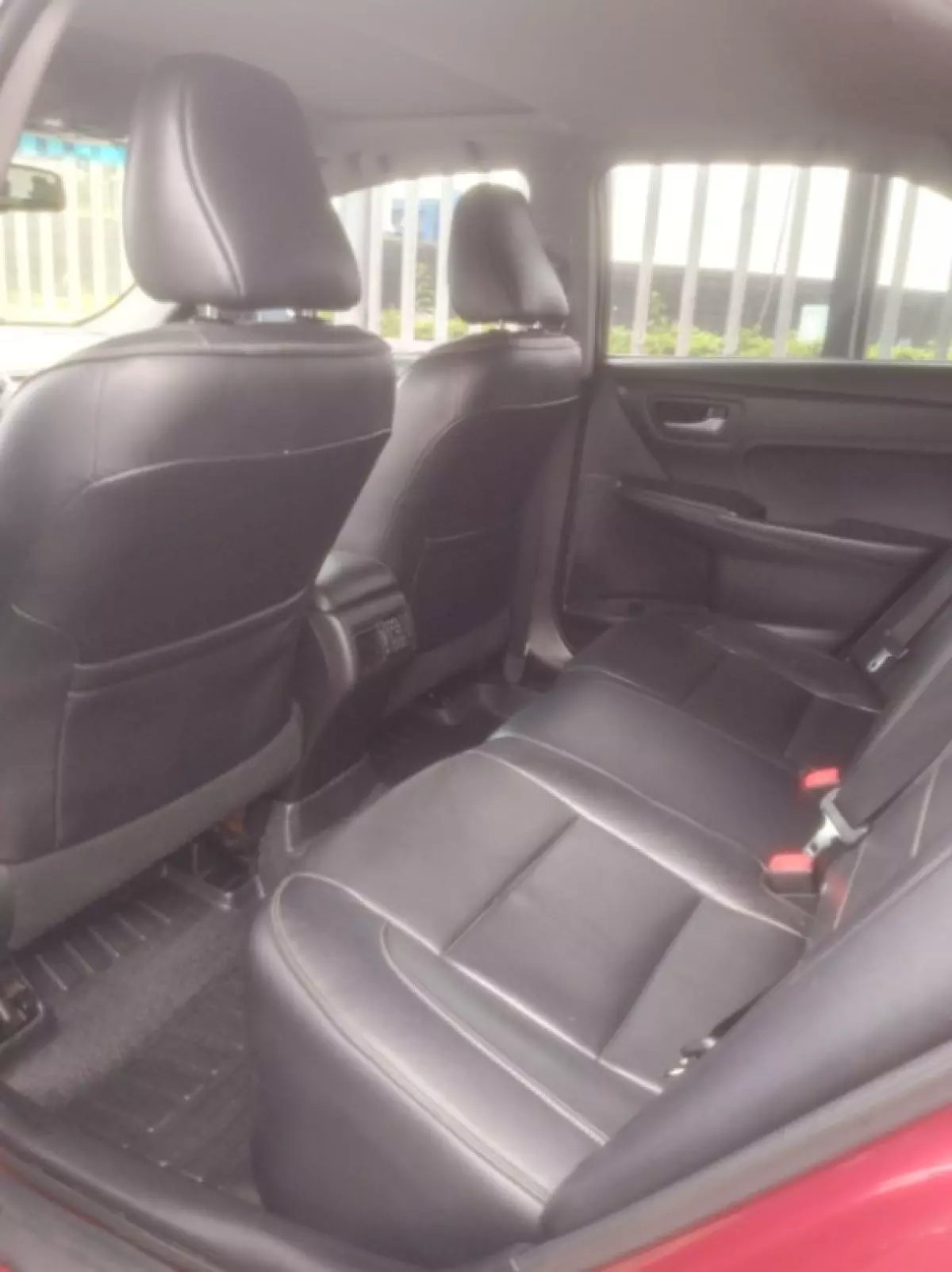 interiorBack