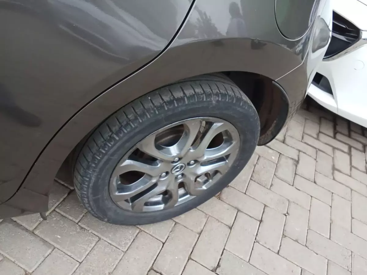 tyre1