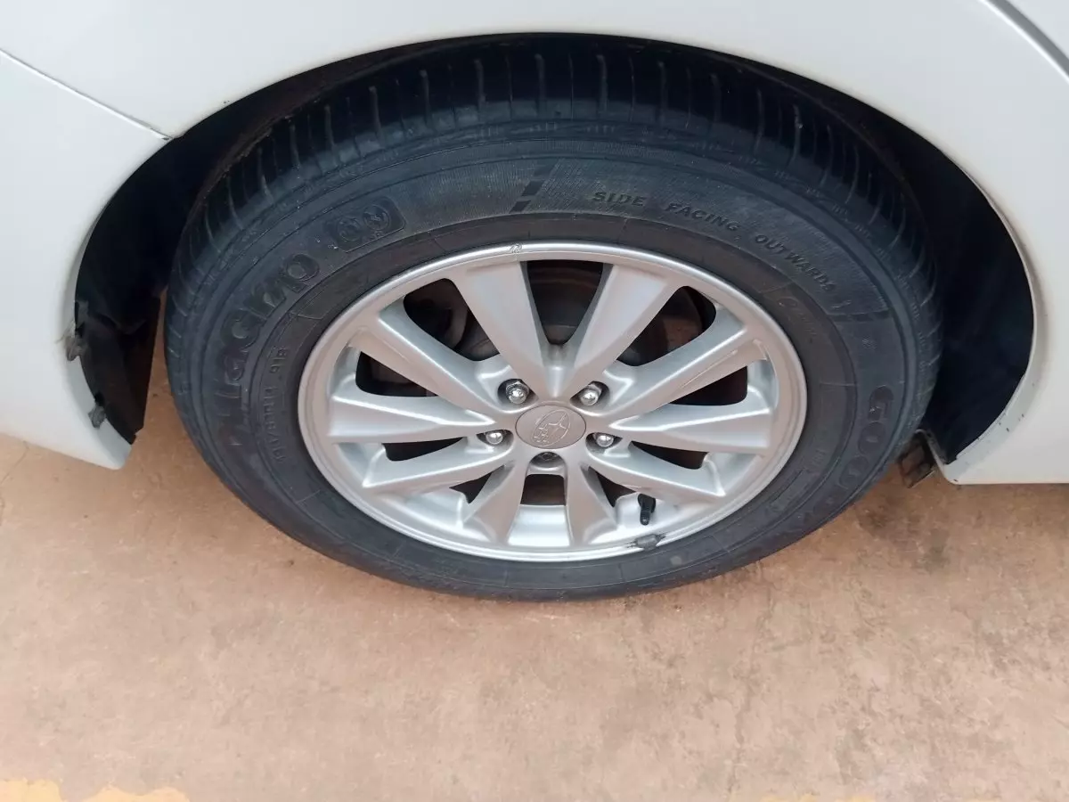 tyre1