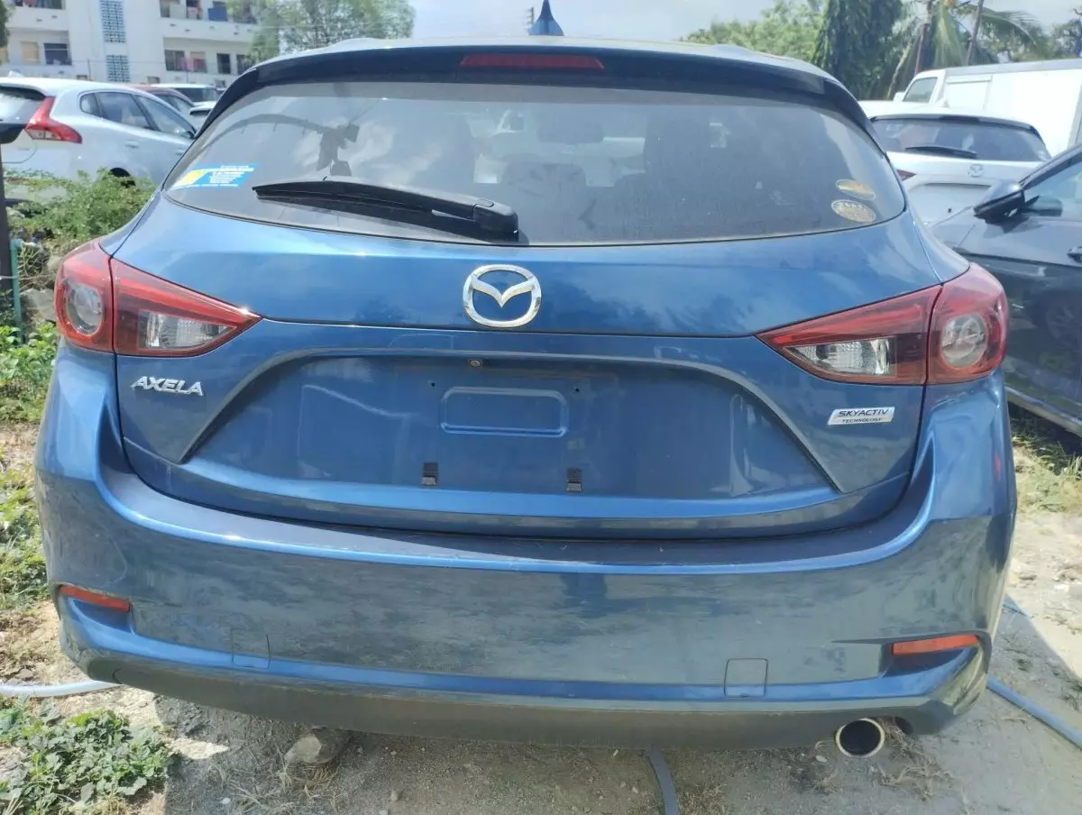 car Back