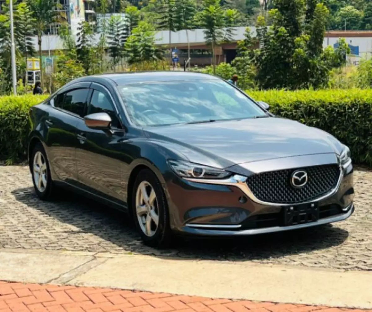 Mazda Atenza  - 2018