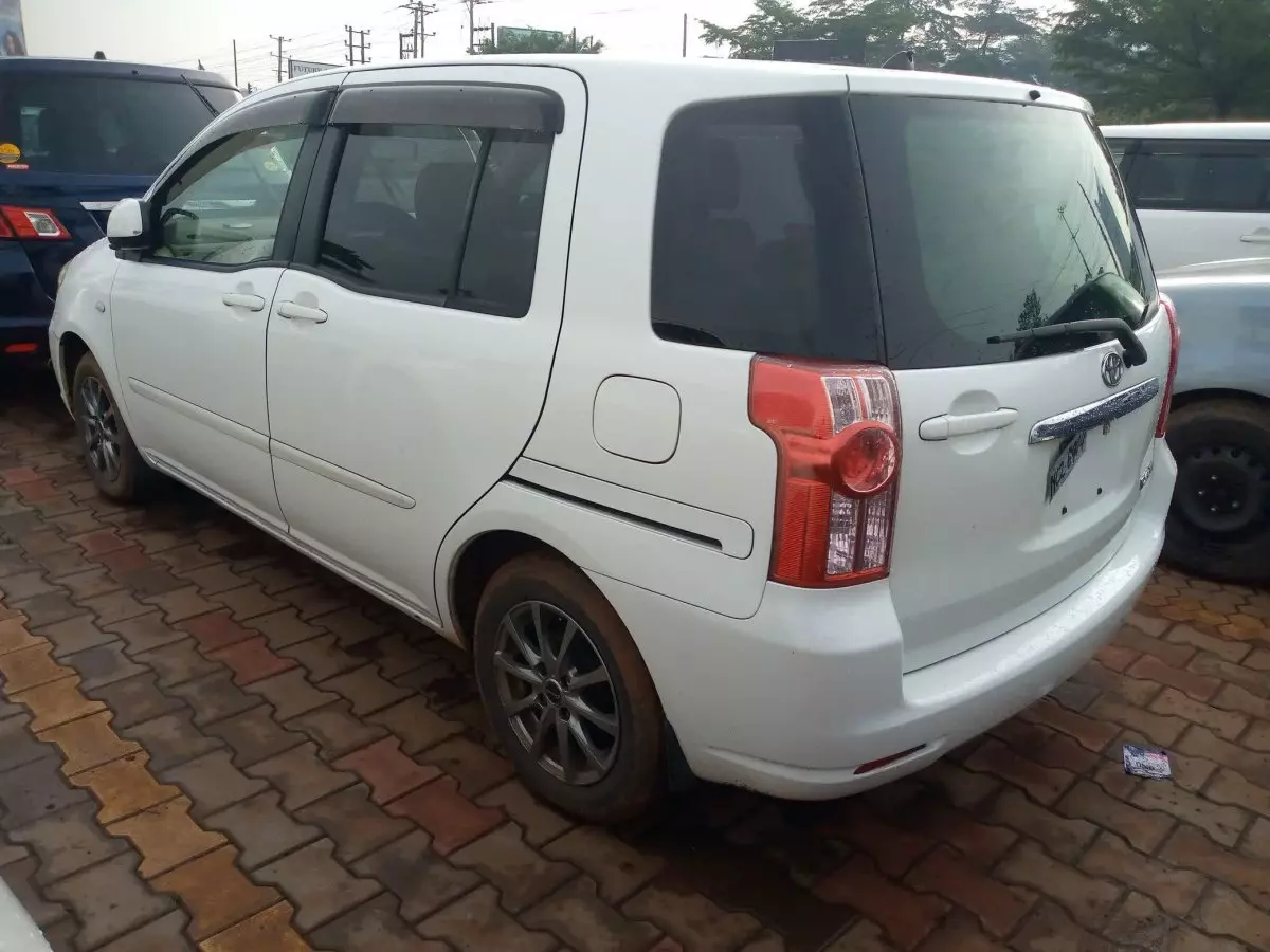 car Left Back