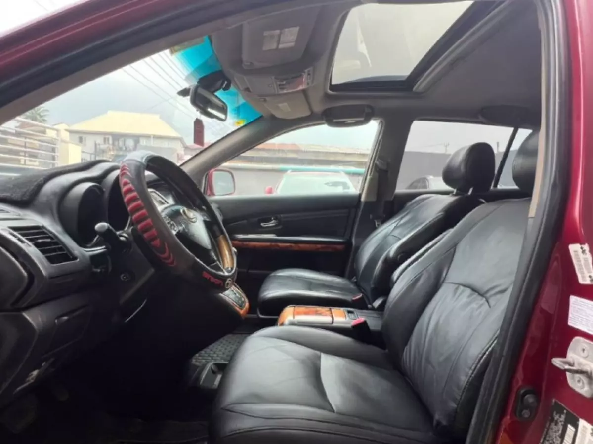 interiorBack