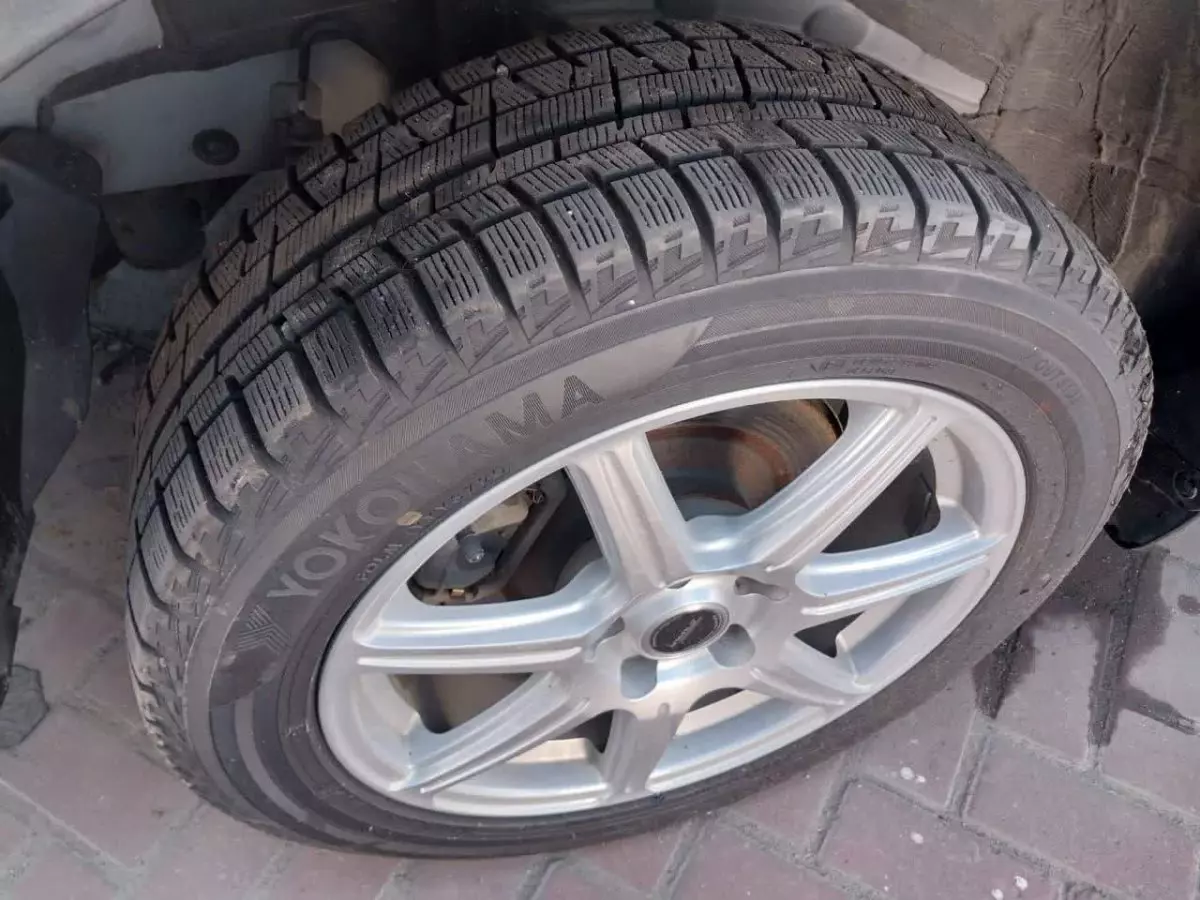 tyre2