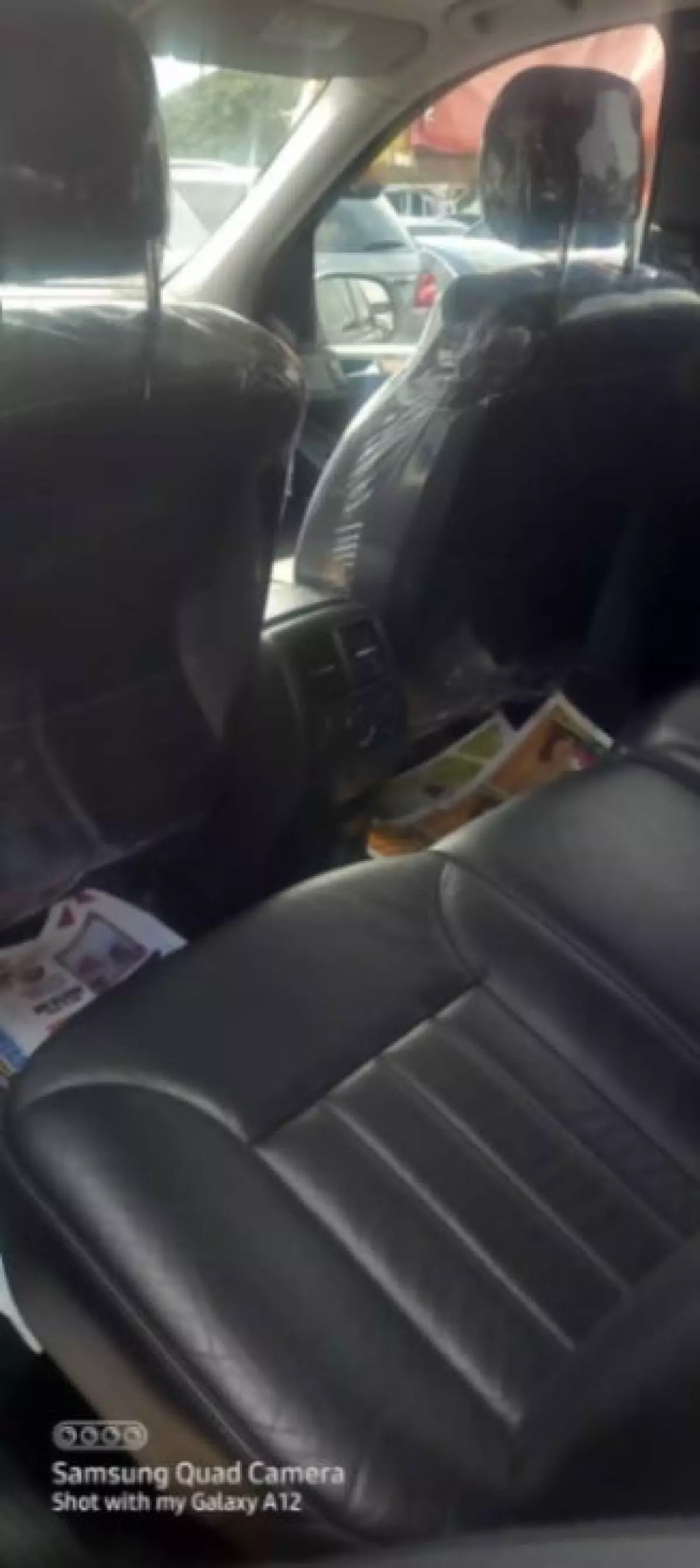 interiorBack