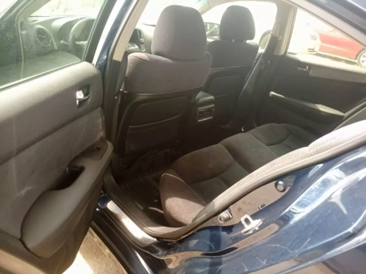 interiorBack