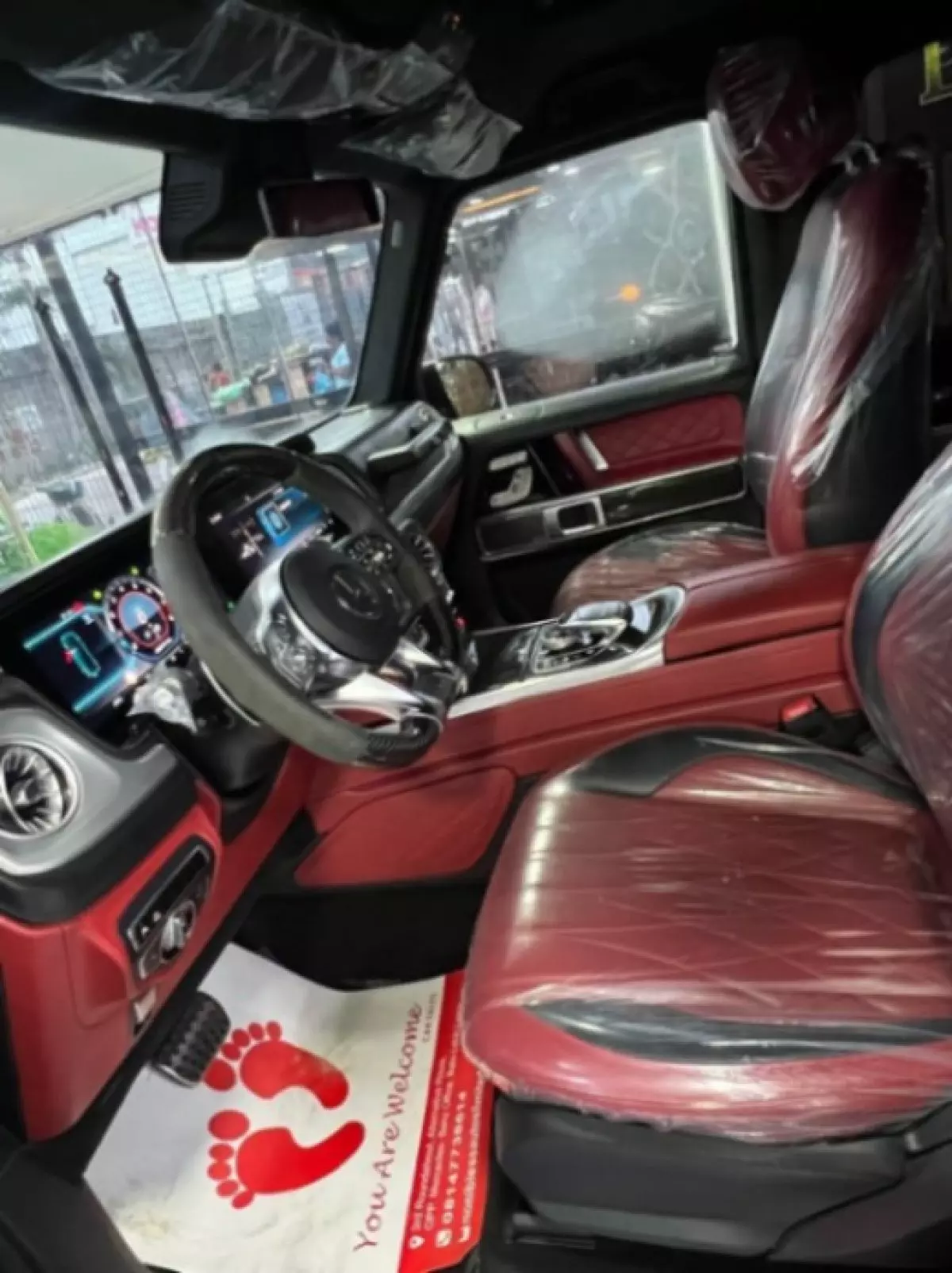 interiorFront