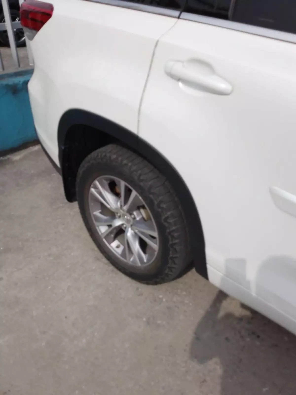 tyre2
