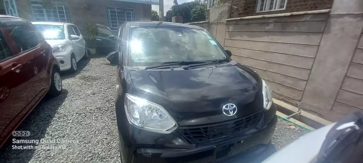 Toyota Passo - 2016