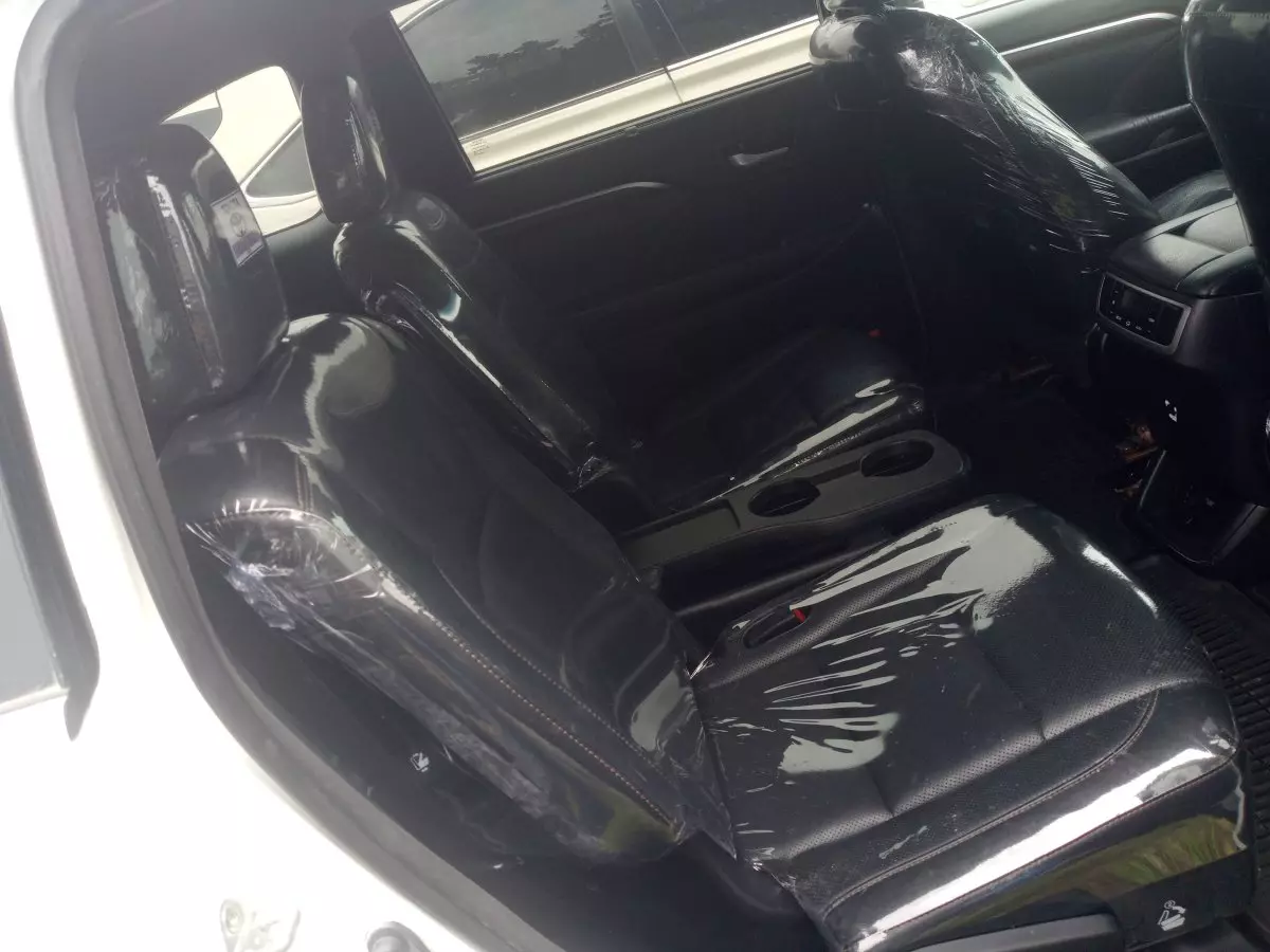 interiorBack