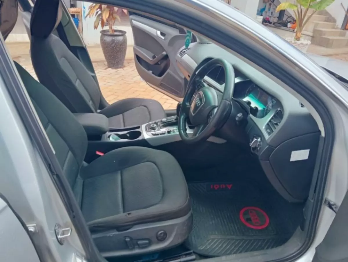interiorFront