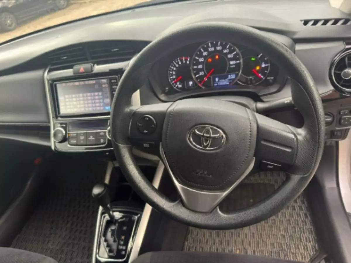 interiorBack