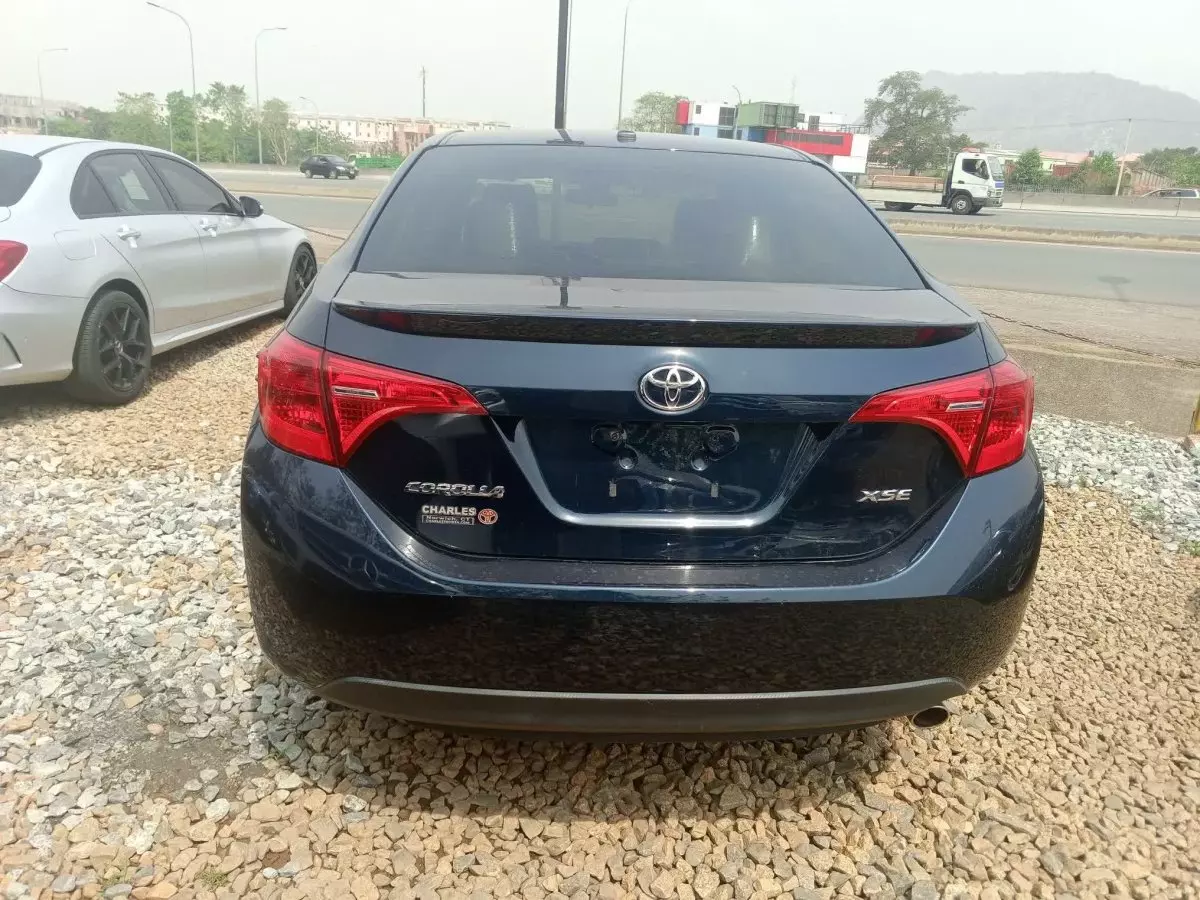 car Back