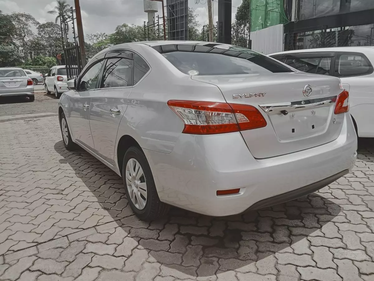 car Right Back