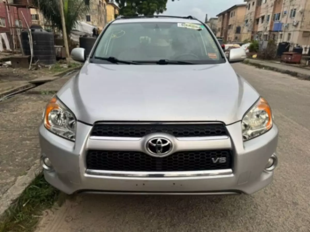 Toyota RAV 4 - 2009