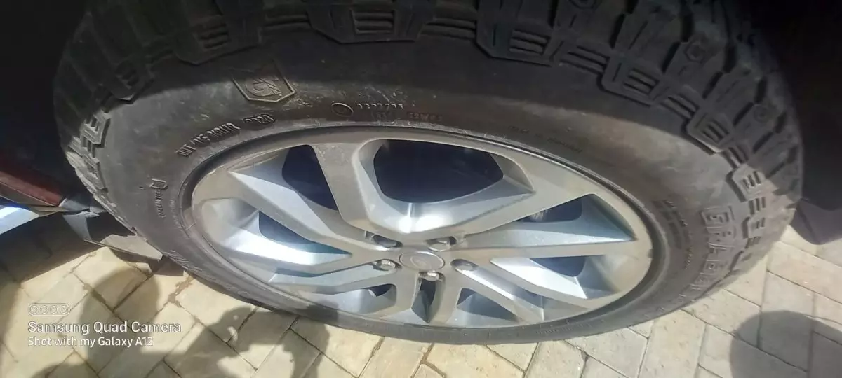 tyre2