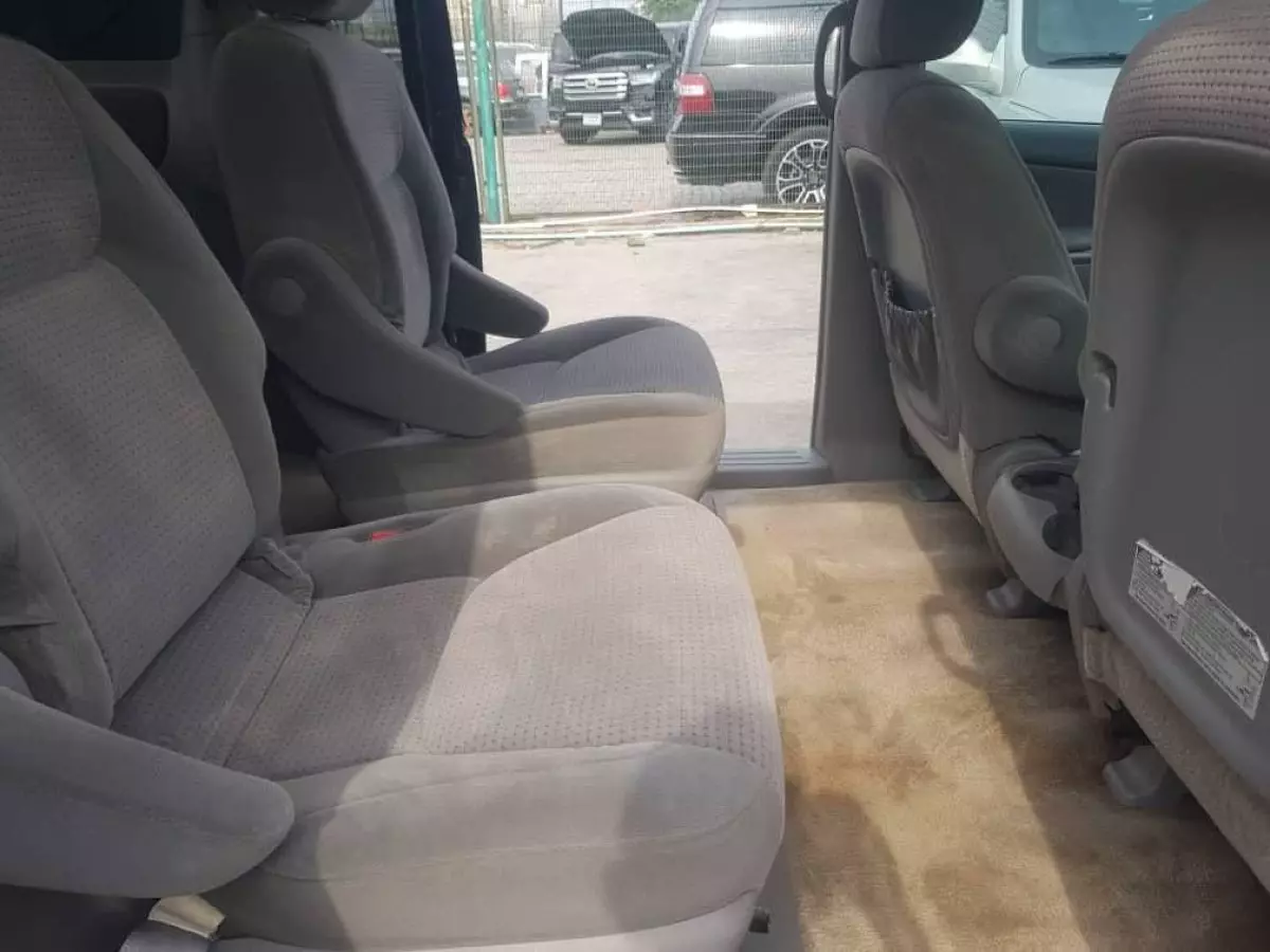 car Left