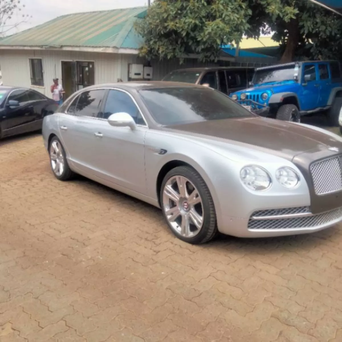 Bentley Continental - 2015