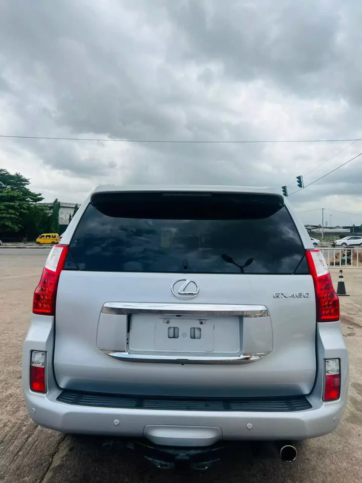 car Left Back