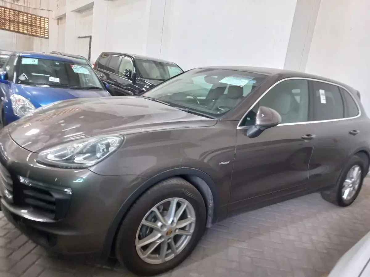 car Left Back