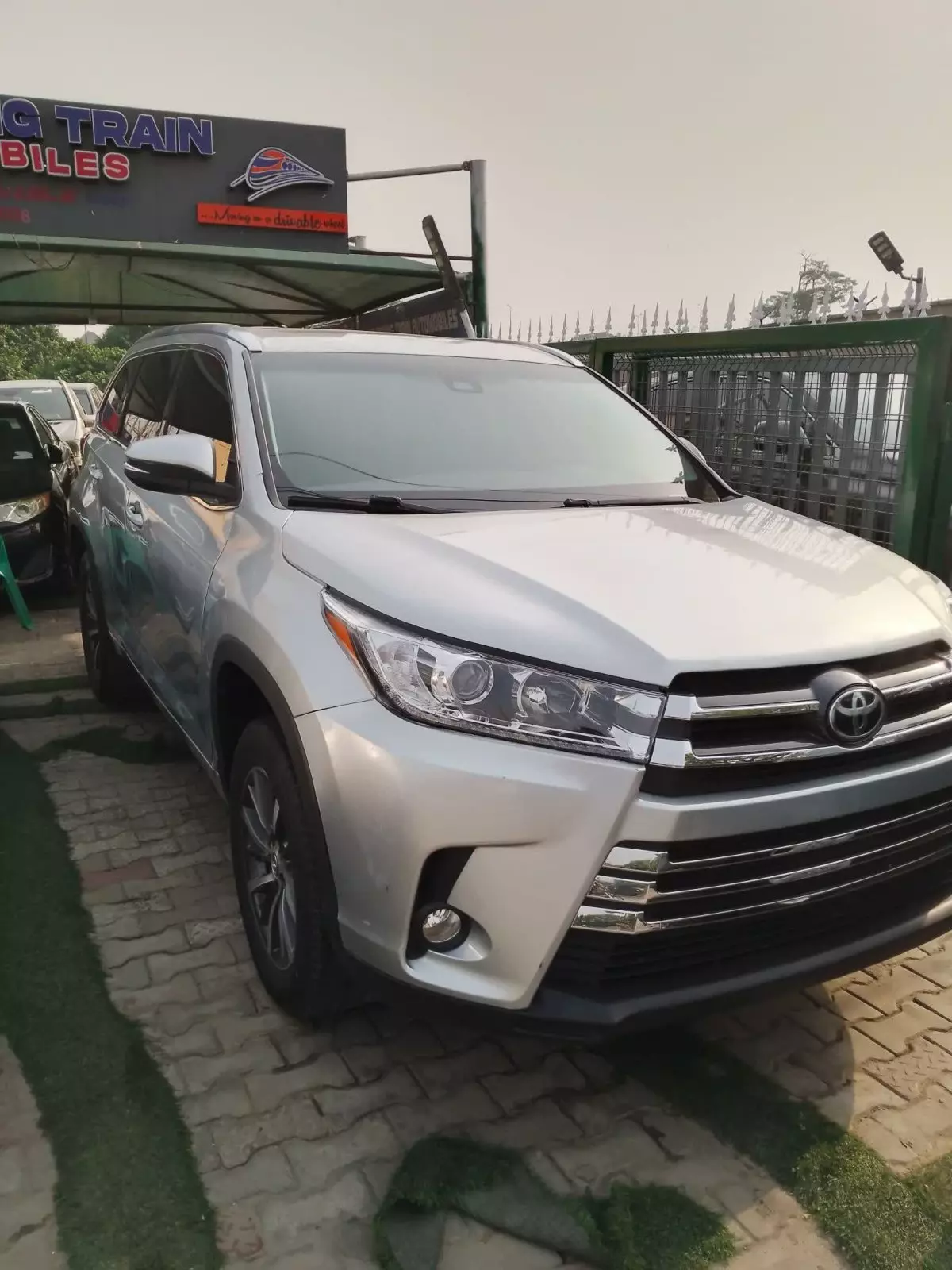 car Right Front