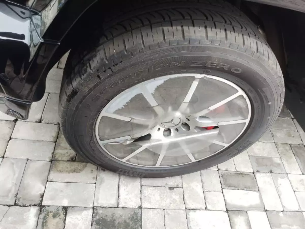 tyre2