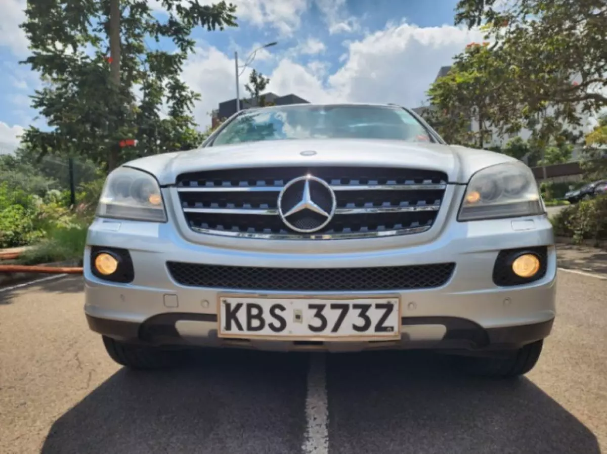 Mercedes-Benz ML 320 - 2005