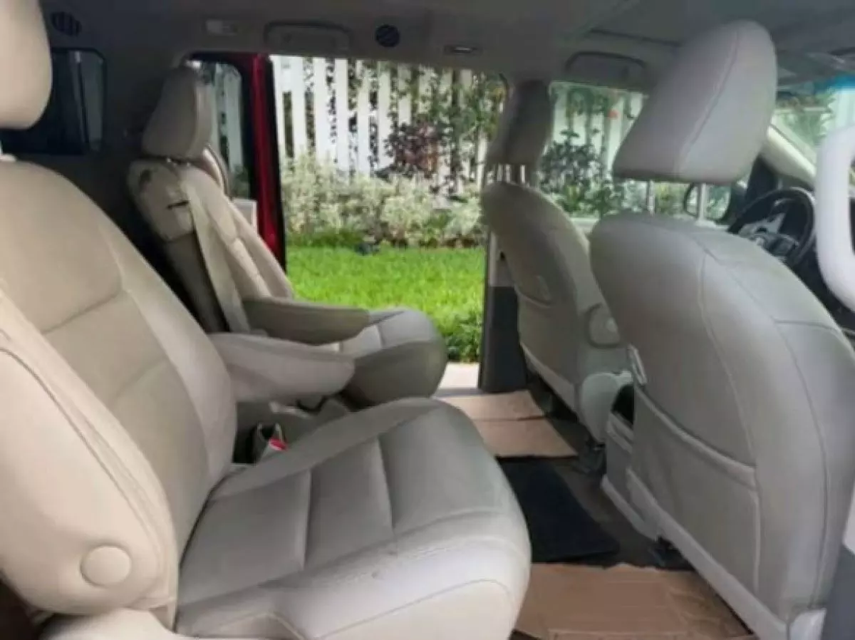 interiorBack