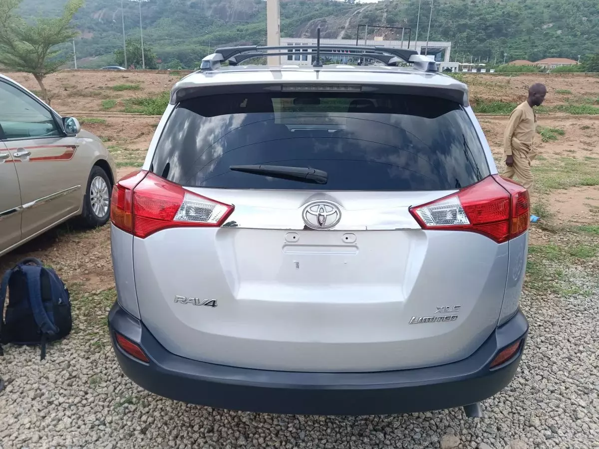 car Back