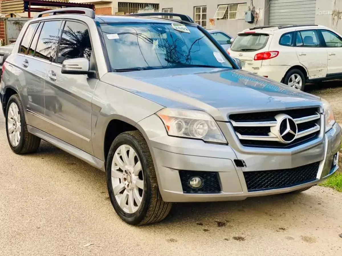 Mercedes-Benz GLK 350 - 2012