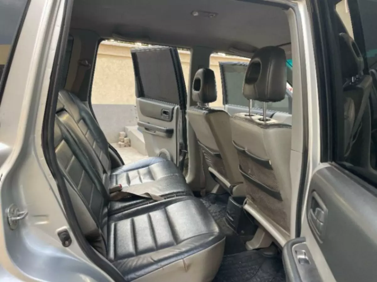 interiorBack