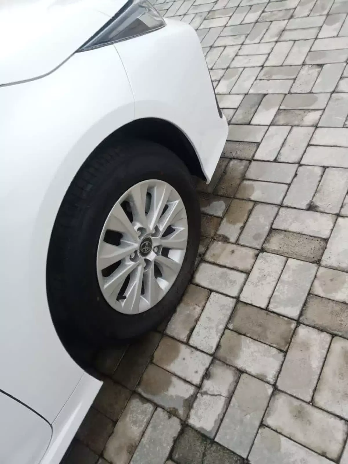 tyre1