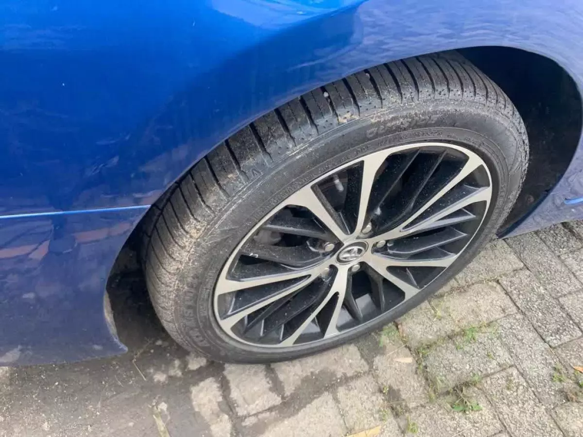 tyre1