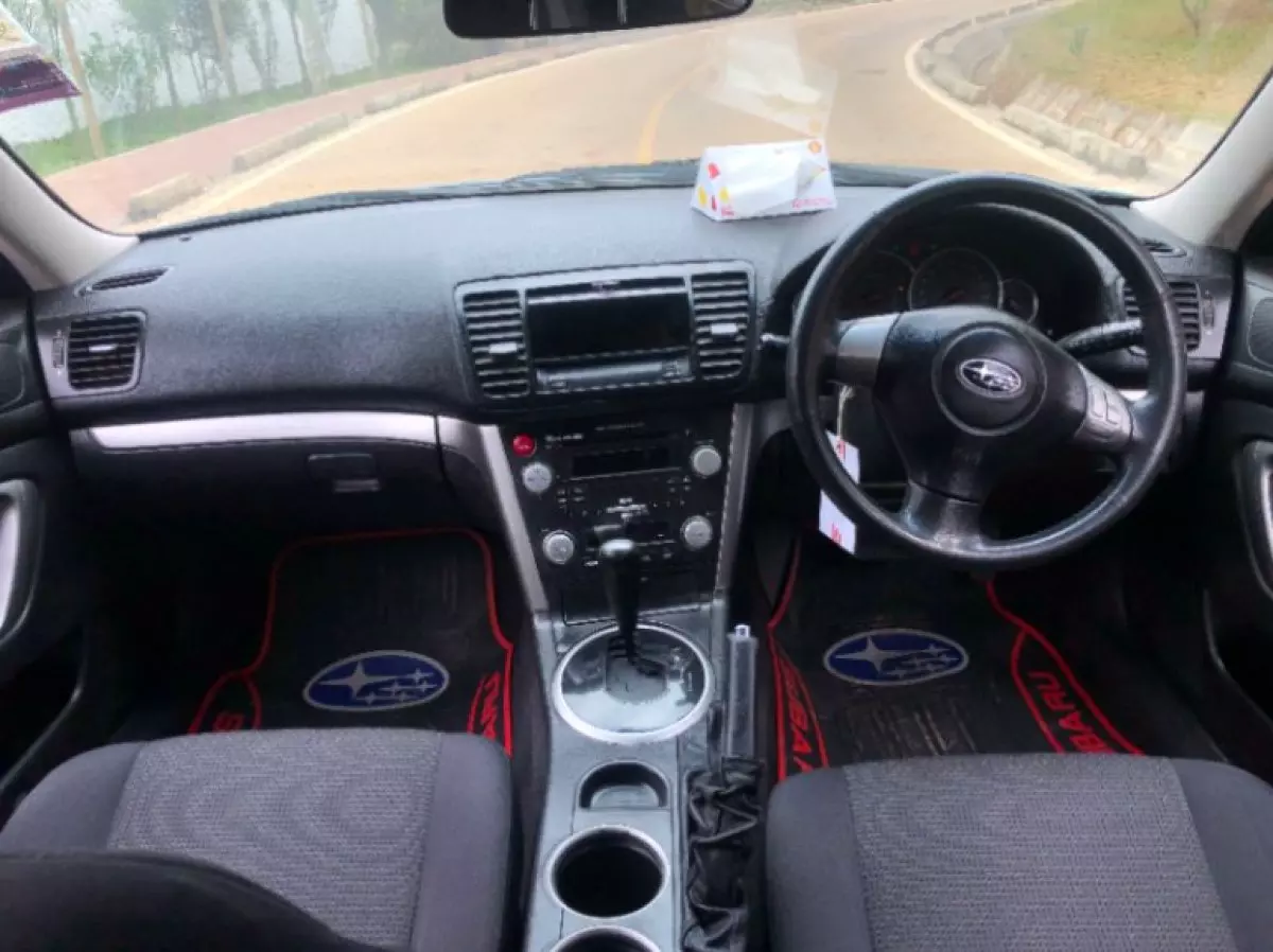 interiorFront