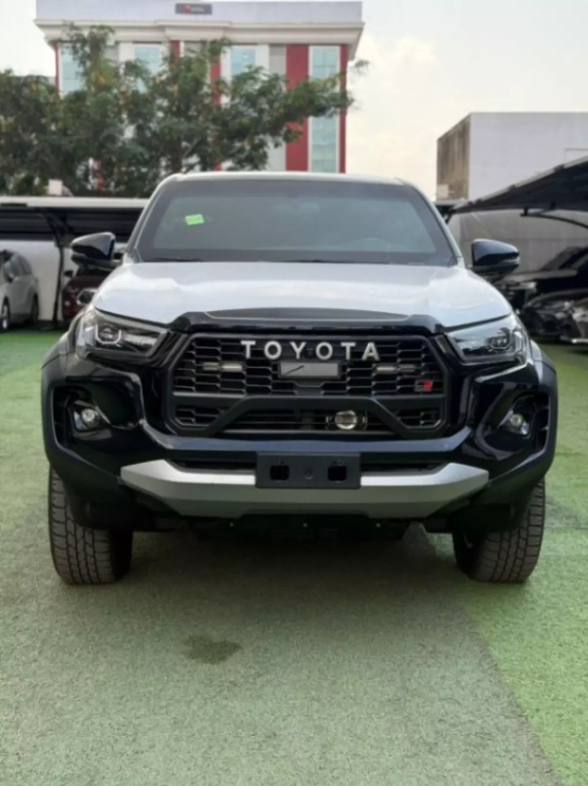 Toyota Hilux - 2024