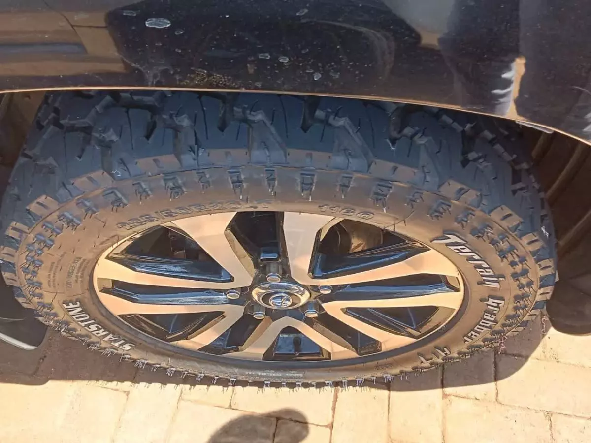 tyre0