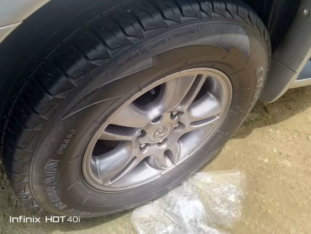 tyre0