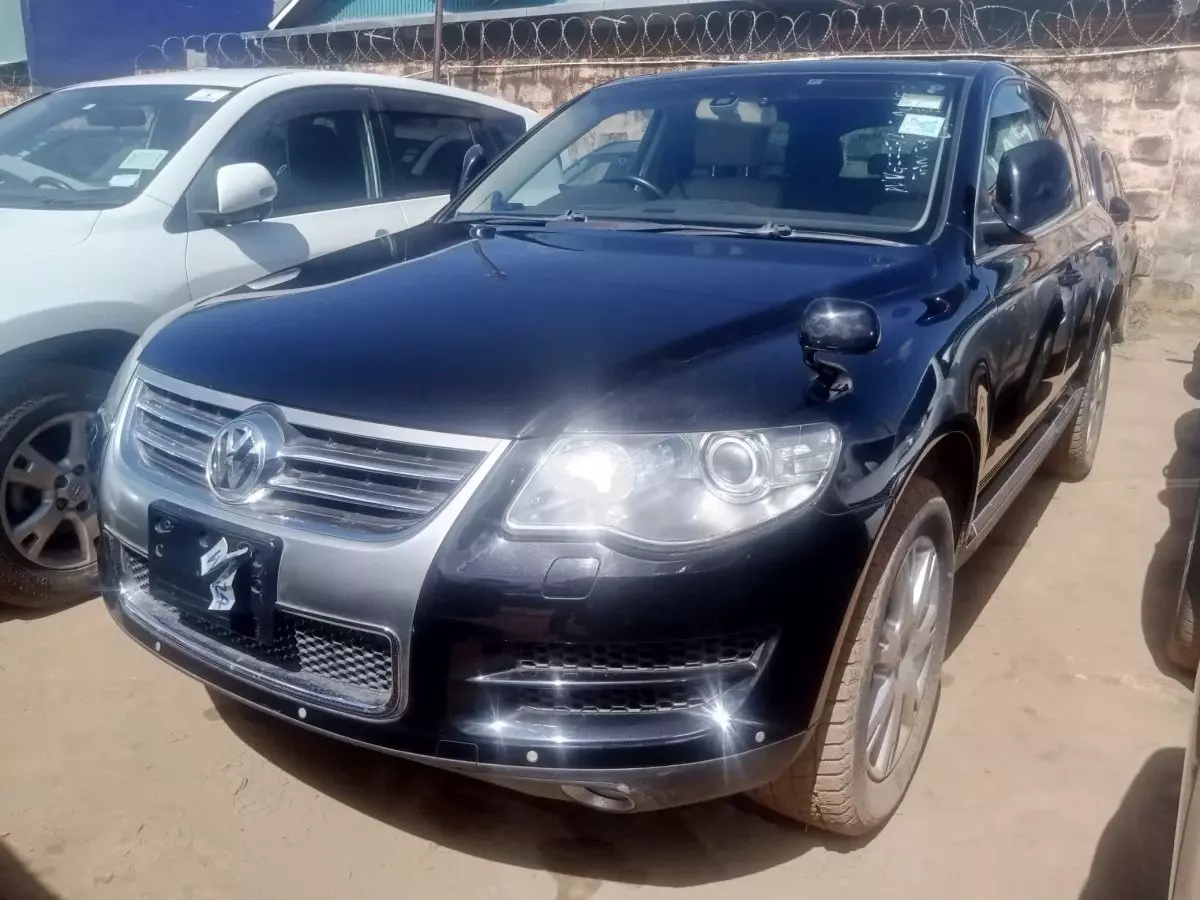 car Left Front