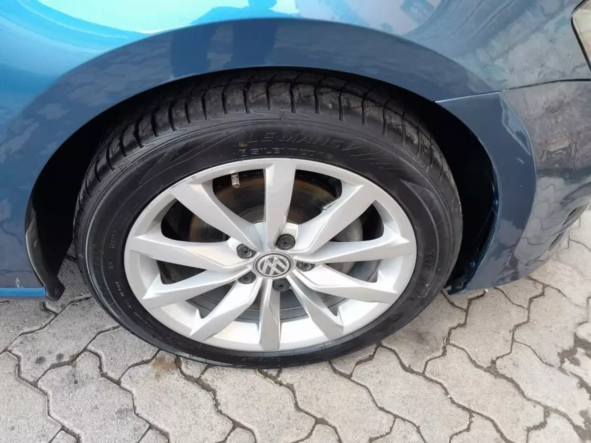 tyre2
