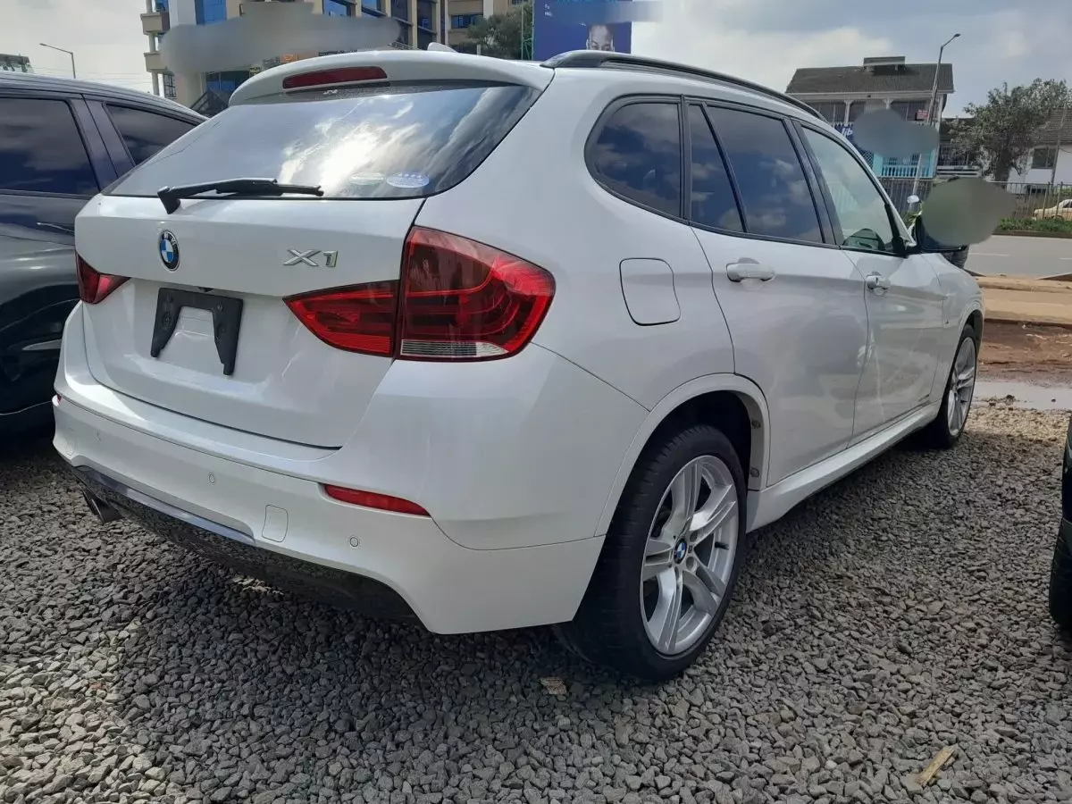 car Right Back