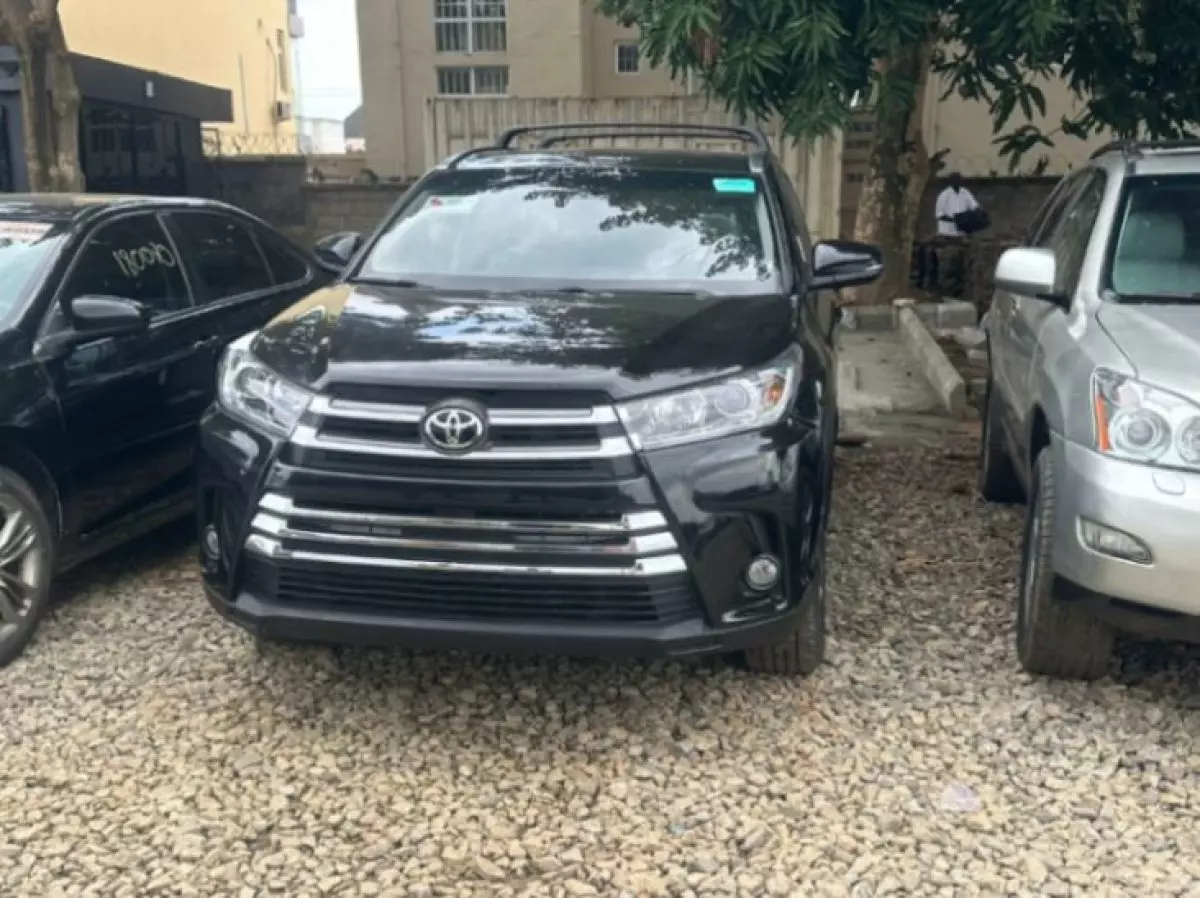 Toyota Highlander - 2014