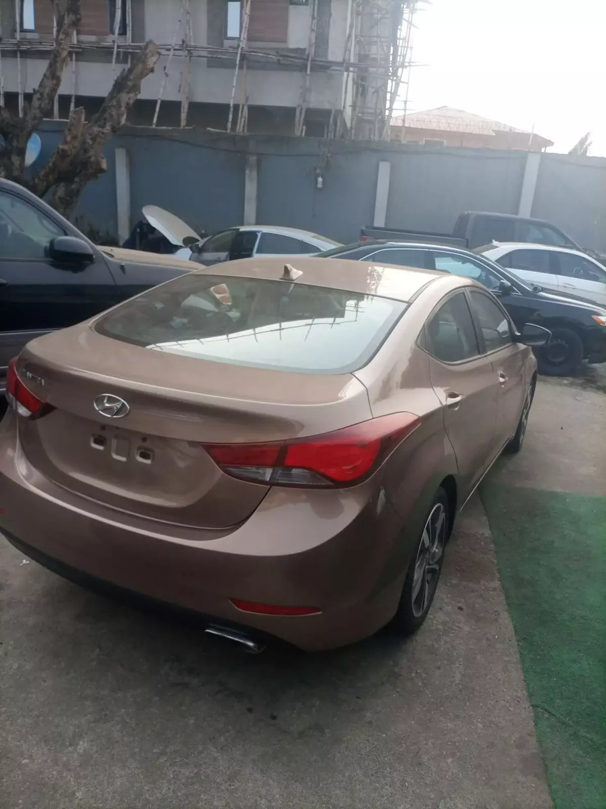 car Right Back