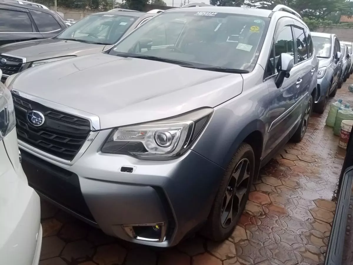 Subaru Forester   - 2015