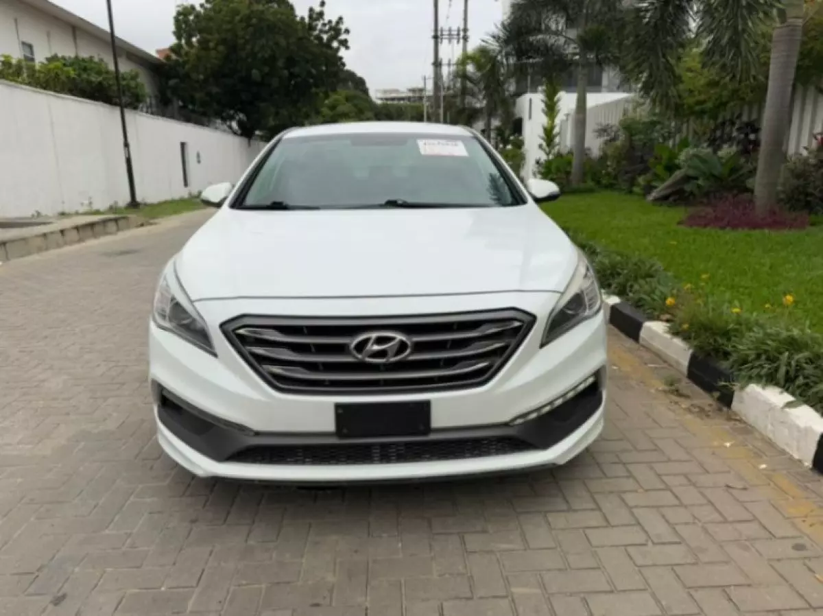 Hyundai Sonata - 2016