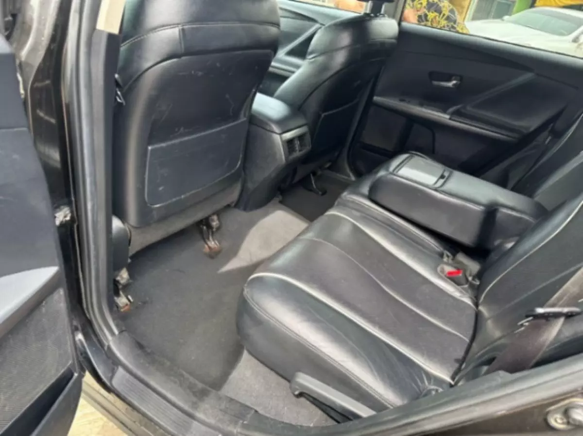 interiorBack