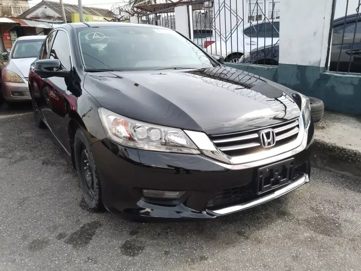 Honda Accord - 2015