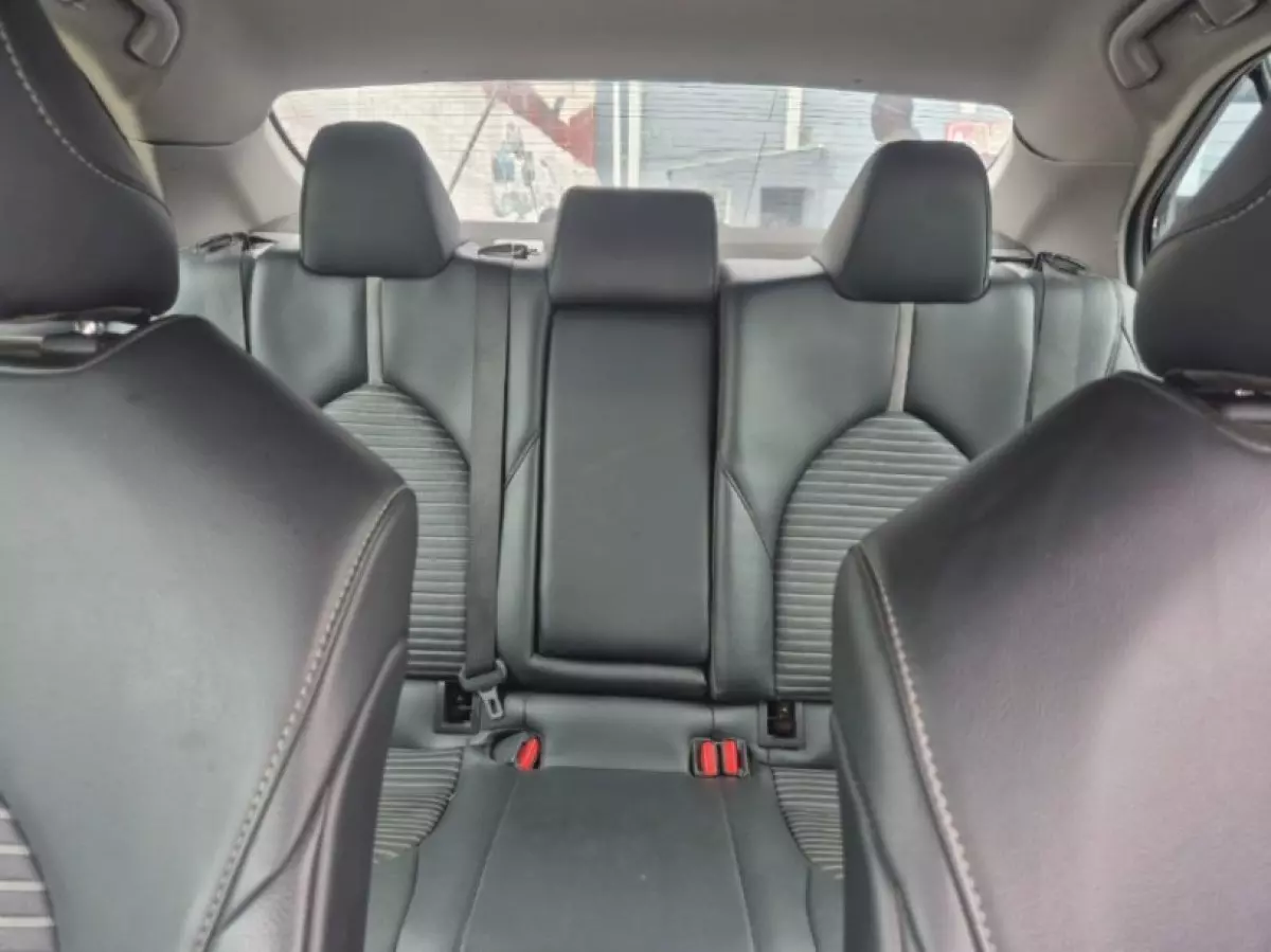 interiorBack