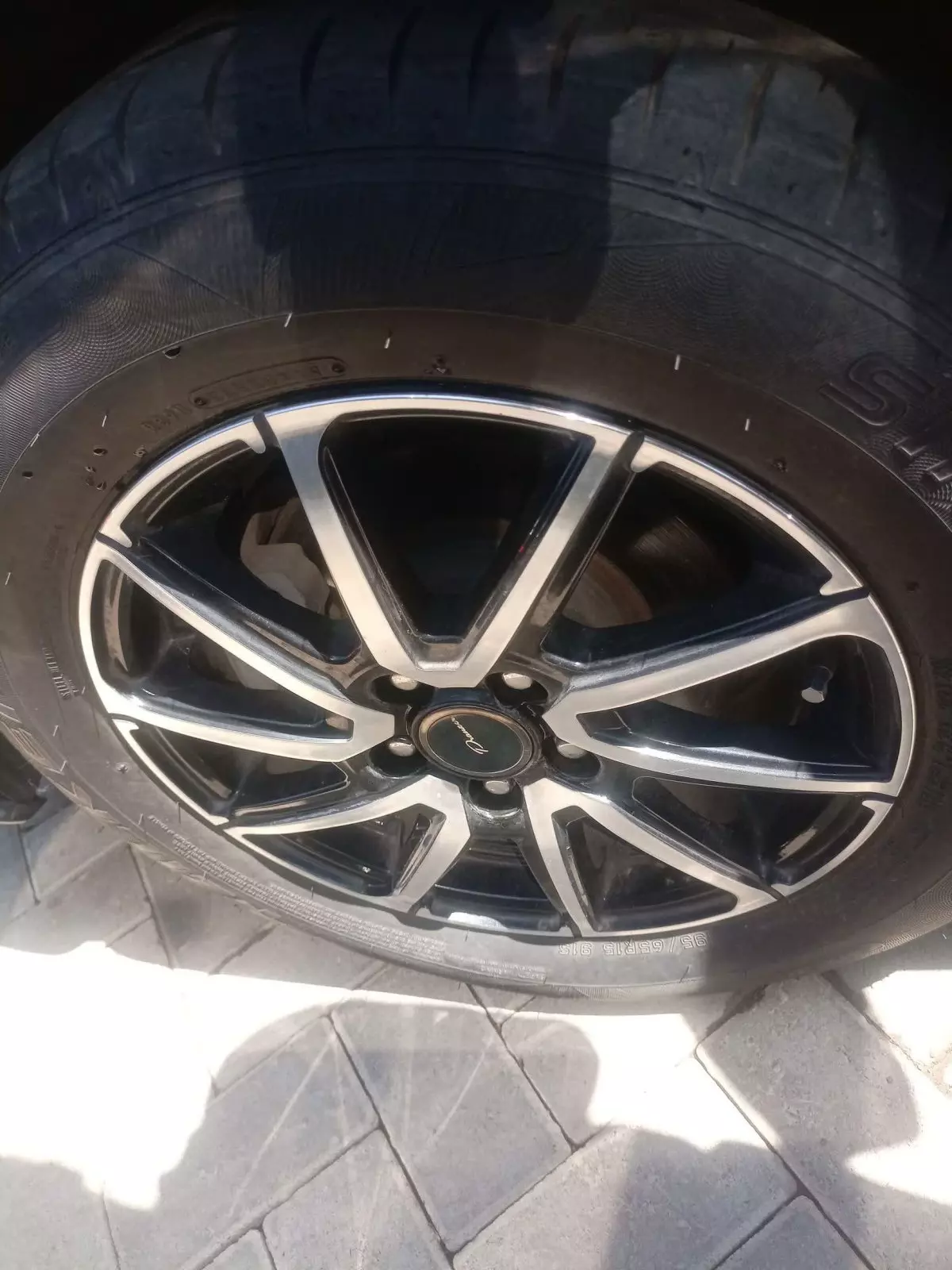 tyre1